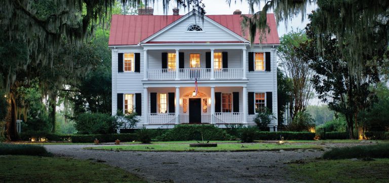 The Last Great Southern Manor