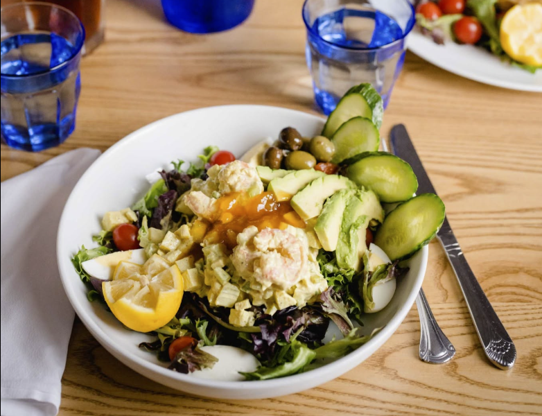 Charlie’s L’Etoile Verte puts its signature spin on shrimp salad