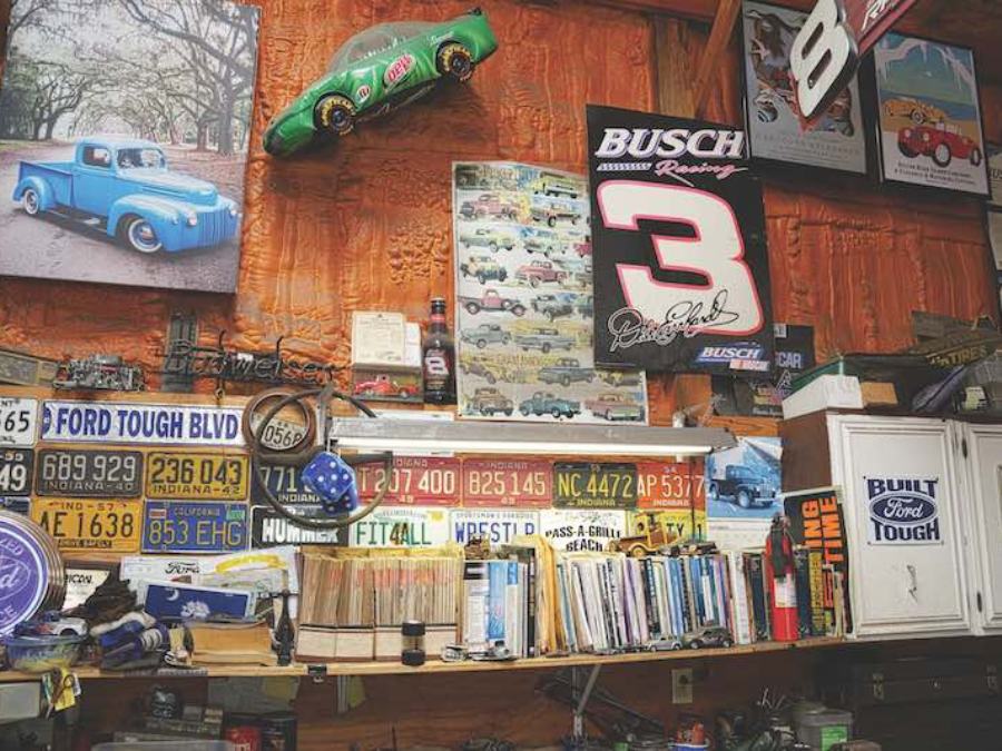 Cool garage with memorabilia
