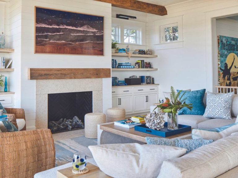 Design meets the tides in this Kiawah Island living room