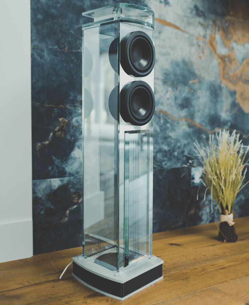 Waterfall speakers