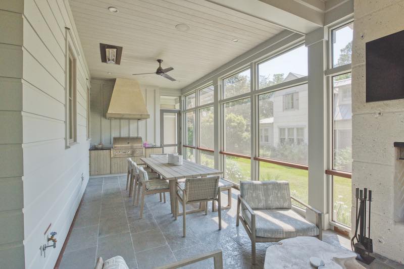 Back enclosed patio ideas