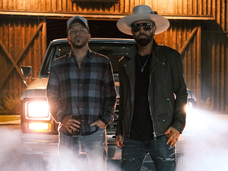 Known for high-energy shows and feel-good anthems, Preston Brust and Chris Lucas have racked up nearly 800 million streams worldwide. Their music is a mix of country soul and party spirit; the kind that makes you want to roll the windows down. 