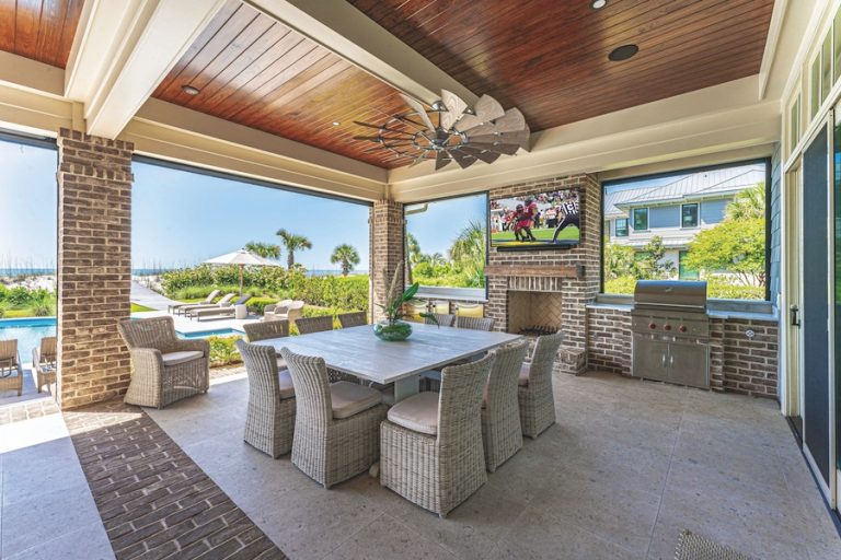 Outdoor entertaining area to watch football games on tv