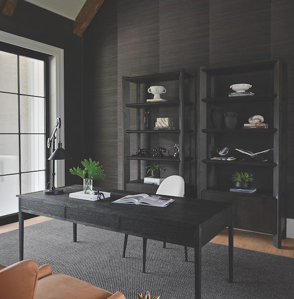 Dark Furnishings Set the Mood of This Sleek Palmetto Bluff Study