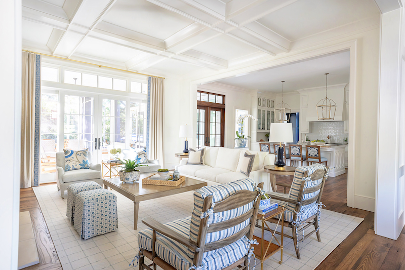 Bright living room common space by Pearce Scott Architects in Palmetto Bluff home