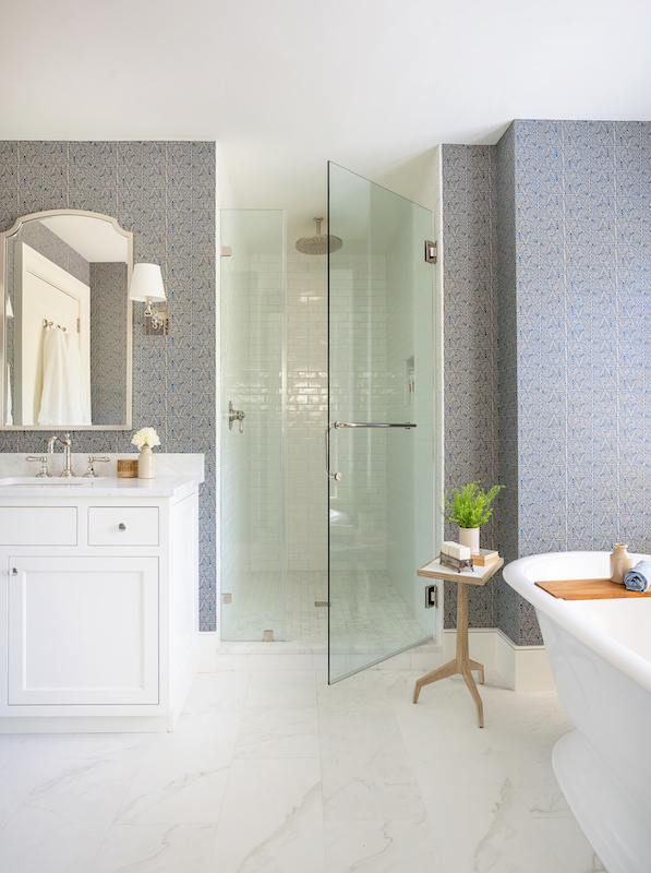 Master bathroom suite in Palmetto Bluff home designed by Pearce Scott Architects and Leah Bailey Interiors