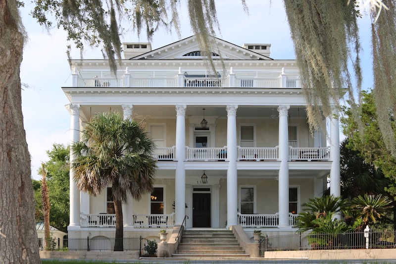 Anchorage 1770 waterfront inn in Beaufort South Carolina overlooking the river