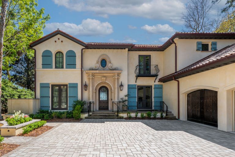 Exterior of River Club home renovation by Group 3
