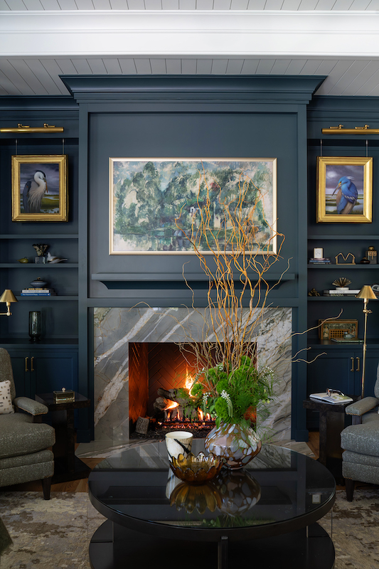 casual keeping room Palmetto Bluff elegant coastal home by Kelly Caron Designs