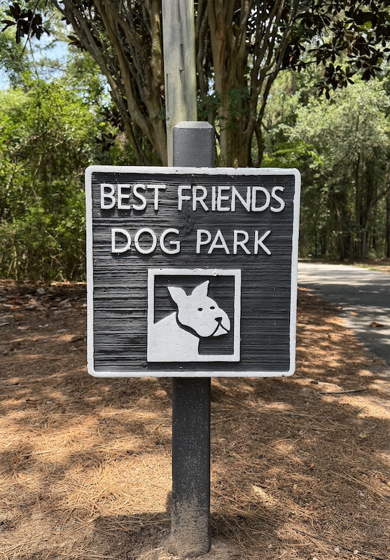 Best Friends Dog Park Hilton Head Island sign