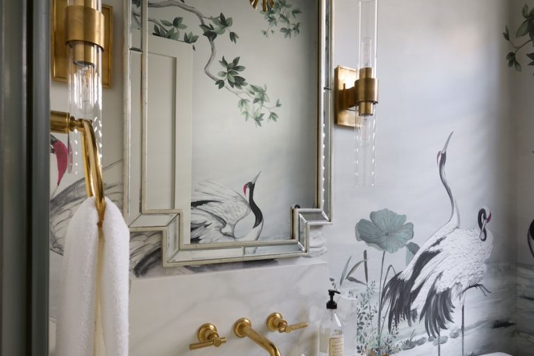 Palmetto Bluff custom home by Front Light Building Co and Iris and Oak Interiors powder room
