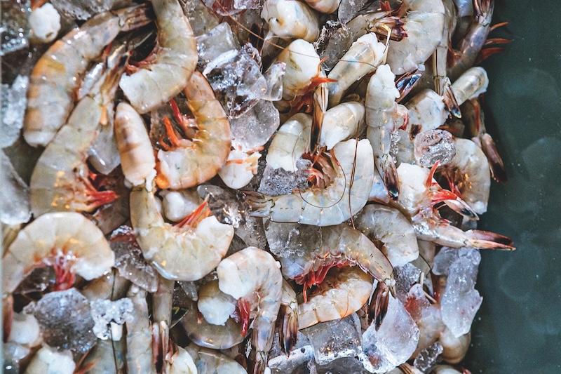 resh local shrimp for sale at South End Seafood on Hilton Head Island.