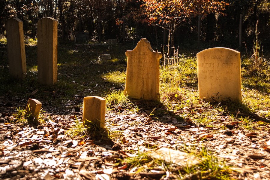 Mary Dunn Cemetery on Daufuskie Island