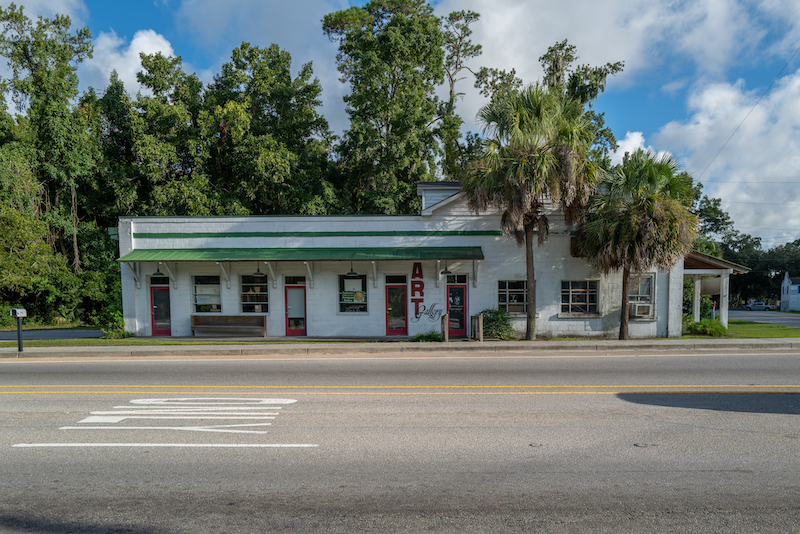 Historic St. Helena Island building housing Lybensons’ Gallery and the Gullah Geechee Visitor Center