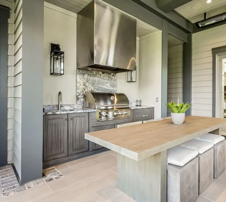 Outdoor Kitchen at 364 Waterfowl Road